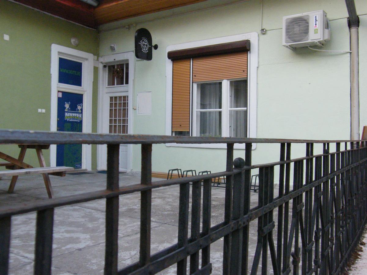 Hostel Nomad Novi Sad Eksteriør bilde