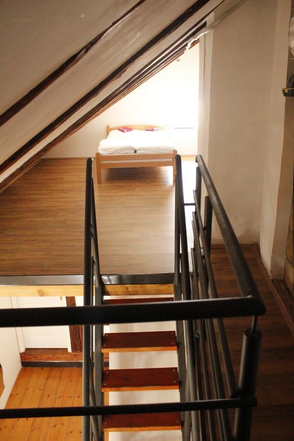 Hostel Nomad Novi Sad Eksteriør bilde