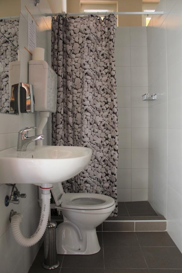 Hostel Nomad Novi Sad Eksteriør bilde