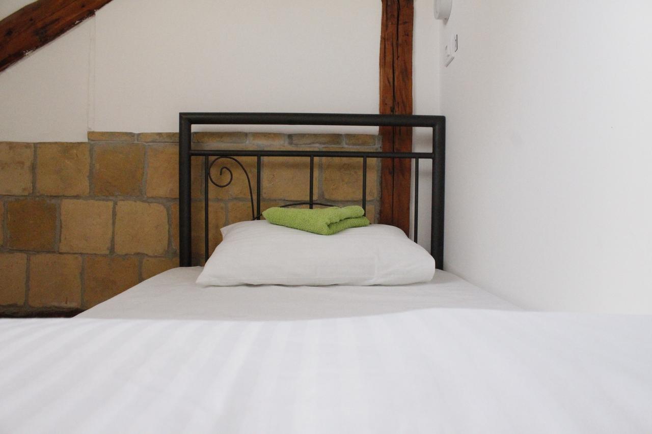 Hostel Nomad Novi Sad Eksteriør bilde